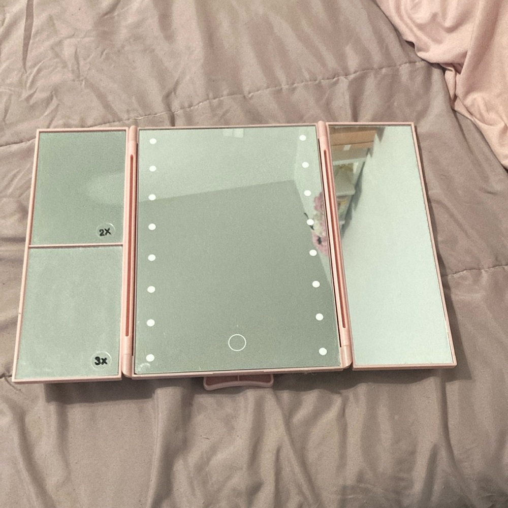 Tri-Fold Vanity Mirror with LED Lights